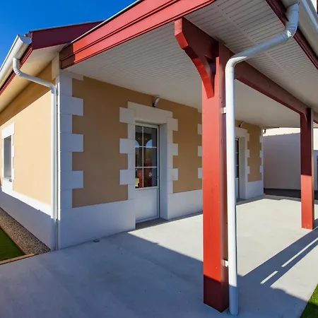 Villa Acacia - Centre-ville, Pmr *